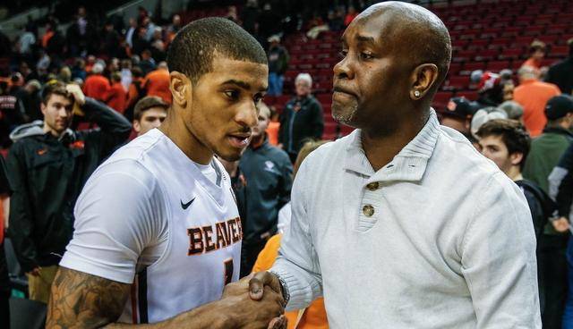 这种阵容上 这种阵容上