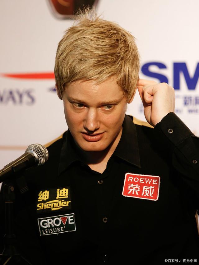 的首场热身 的首场热身