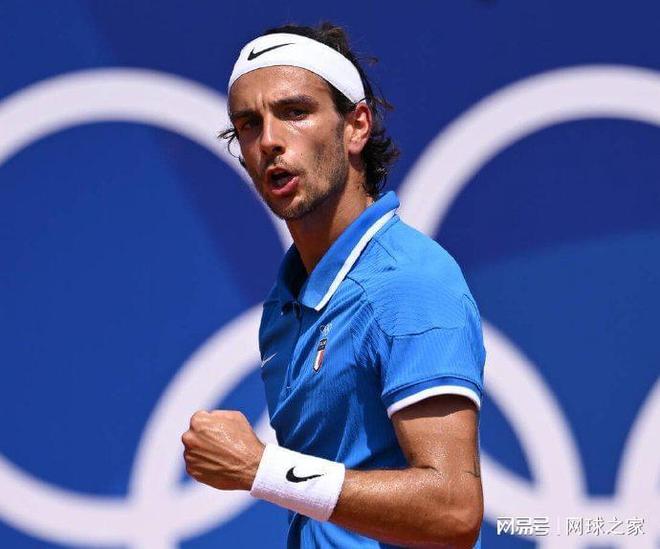 男篮亚洲杯官方首期实力榜：中国男篮仅第4 澳大利亚居首日本第二