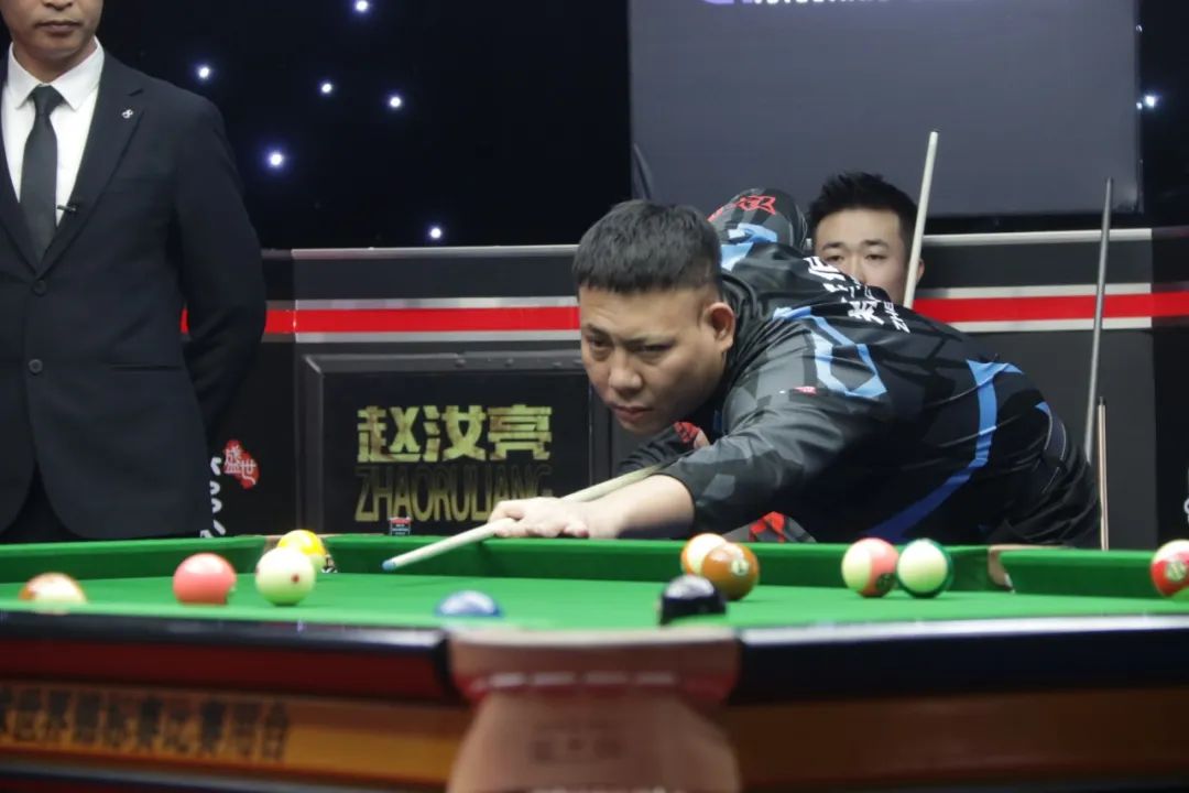 了年轻化红 了年轻化红